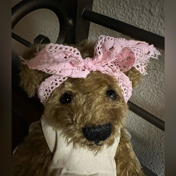 Custom made Lake District Bears mohair fully jointed 12” collectible bear. - Picture 3 of 7